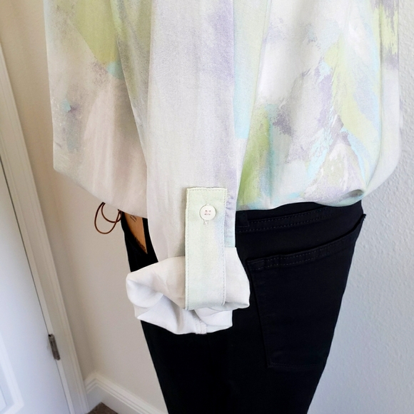 B NEW YORK Paint Splash Long Sleeve Pastel V-Neck Tunic Top--NWT--M - Picture 8 of 15